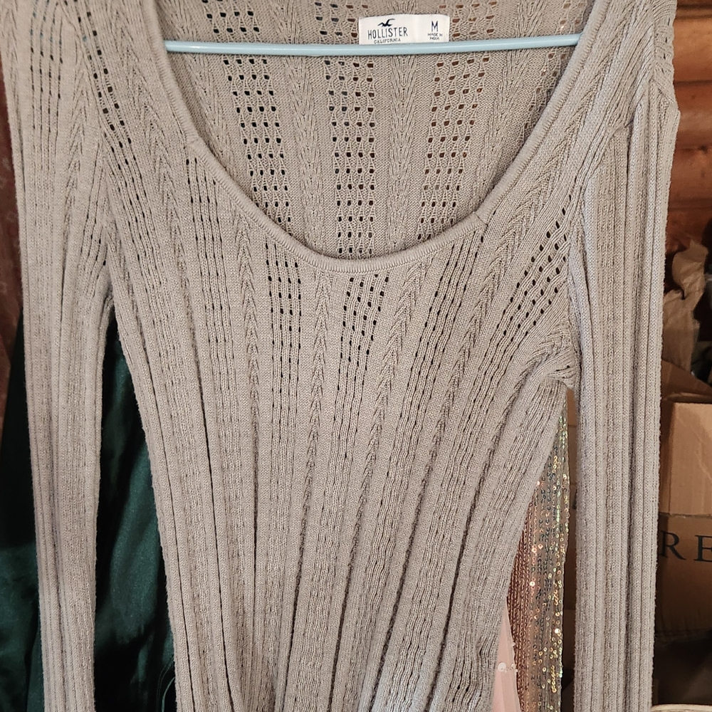 Hollister Gray Scoop Neck Sweater